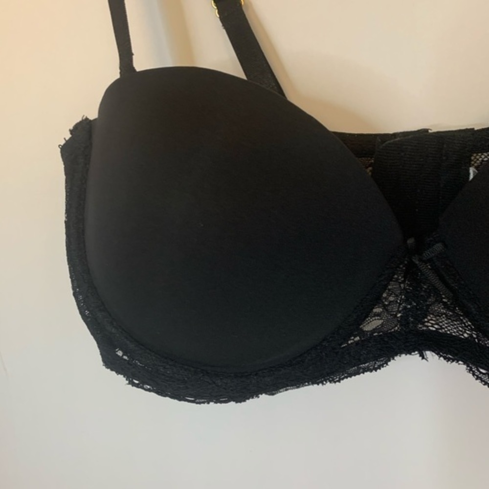 Bra - Picture 3 of 11